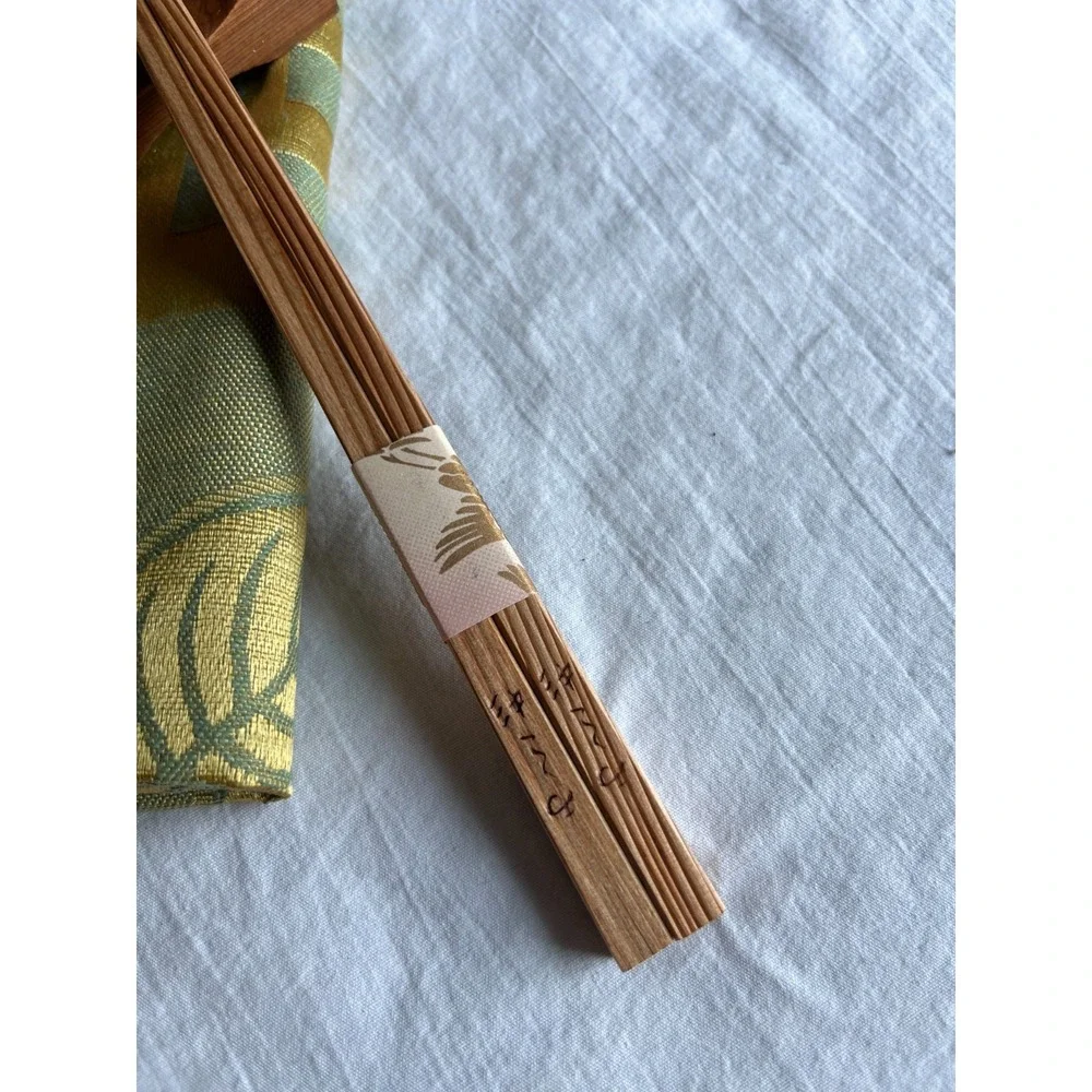 Luxury Japanese Chopsticks Set with Rest & Elegant Fabric Mat Gift Boxed